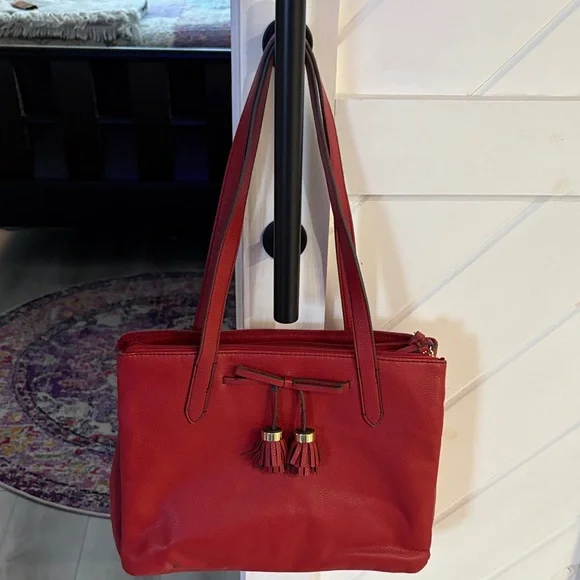 Liz Claiborne Red Shoulder Bag with Tassels - Picture 3 of 8